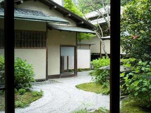 平田館　中庭