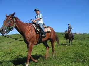 産山村・エルパティオ牧場での乗馬体験