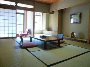 玉泉閣客室