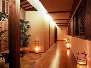 酔帆楼　廊下