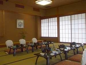 ご家族様や小グループ向けの宴会場
