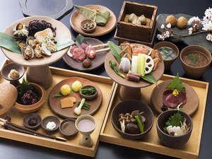 当館名物【古代食】島根ブランド食材を使用の懐石料理