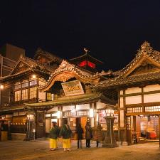 道後温泉本館
