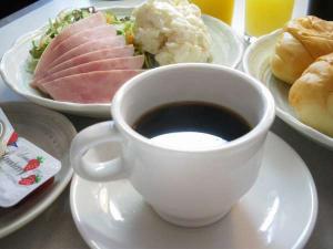 バイキング：洋食もご用意しております。コーヒー派の方も是非お立ち寄りください