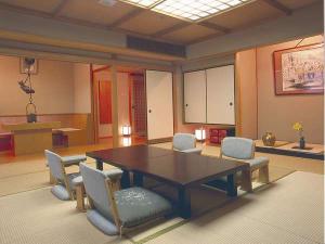 【元禄館・通常客室の一例】