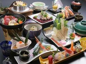 一寸豆の冷製スープや桜饅頭など女性好みの品々をお部屋でゆっくりと味わえる