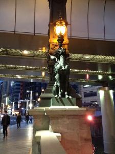 日本橋のきりん像