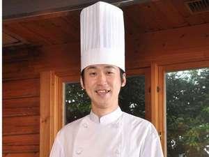 本場フランス・リヨン地方の星付きレストランLe Passageで修業を積んだロッジレストラン・シェフ・深田 修