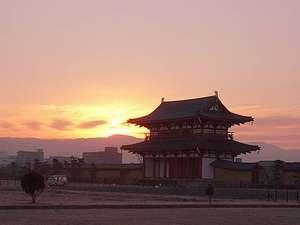 朱雀門日の出