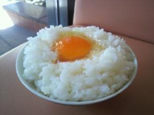 朝食３