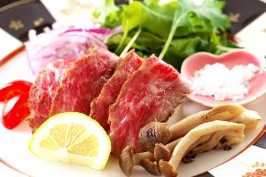 『やっぱりお肉も食べたいよね♪』Ａ４ランクの柔らか～い黒毛和牛のステーキ付き