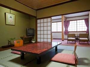 花の館　２階