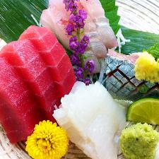 寿司BAR：刺身盛り合わせ