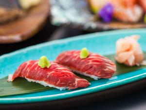 土佐和牛炙り握り