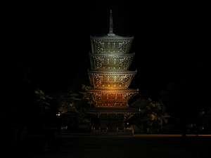 善通寺の五重塔ライトアップ☆秋の夜長ゆっくり善通寺の夜をライトアップ巡りしてみてはいかがでしょうか？.