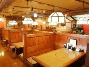 掘り炬燵での会話のはずむ蔵の匠のお料理をご堪能ください