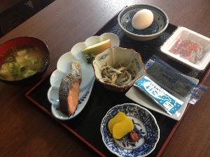 朝食例