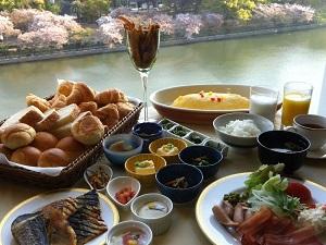 朝食バイキング