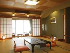 広めの１４畳の和室です。グループでのご利用にお勧めです。 