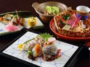 月ごとに料理長が考案する特別会席料理、淡路島の旨味が詰まっています。