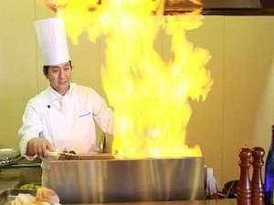 洋食の巨匠の料理が、お客様をおもてなしいたします！