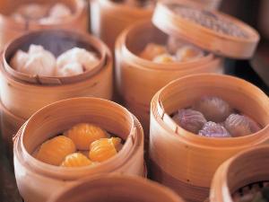 【ザ・ブセナテラス　チャイニーズダイニング「琉華菜苑」】