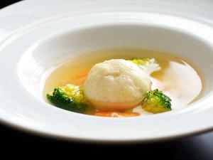 板長のやさしい味付けが人気のお料理