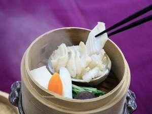 あわびの蒸し物