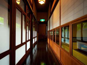 【鶴見】室内