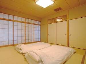 和室◆10畳＋4.5畳の二間続きで広々♪