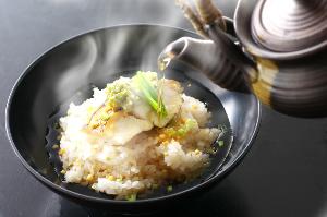 【土佐磯の旨味】プルップル♪コラーゲンたっぷり！『ウツボ土佐茶漬け』