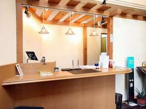 山小屋風フロント♪