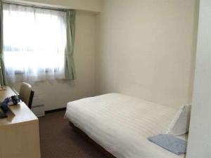 シングルＡ　（バス・トイレ付）デュベスタイル