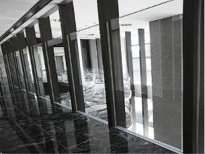 エントランス廊下