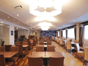 【プレミアムダイニング】洋食主体70品ブッフェをご提供しております♪