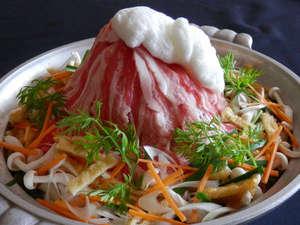 桜島に見立てた「噴火鍋」！　料理長こだわりの旨辛スープが絶品です♪.jpg