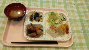 美味しい朝食は無料でご用意しております