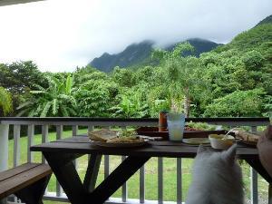 テラスで朝食を