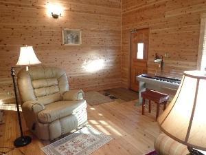 リビング　ロッキングソファ