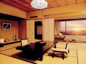 高台・絶景を誇る新館「詩季亭」特別室(囲碁・将棋名人戦会場）