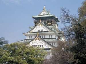 季節折々の大阪城を満喫できます(C)財団法人大阪観光コンベンション協会
