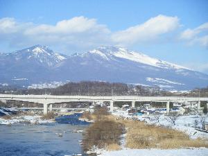 冬の浅間山