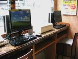 ロビーPC・プリンター無料でご利用いただけます♪