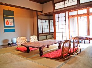 客室例：松