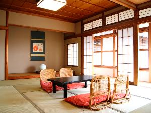 客室例：松
