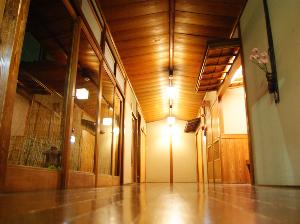 館内の廊下