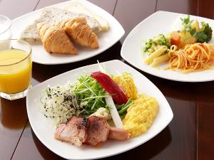 イルキャンティ朝食ビュッフェの洋食盛り付け例。