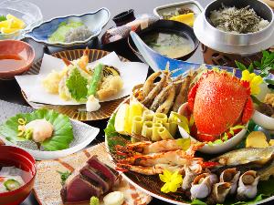 これぞ！まるごと！高知が味わえる！お食事処「思季亭」の本格皿鉢味わい会席