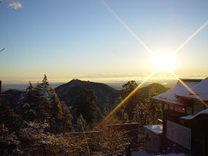 御嶽神社よりの初日の出