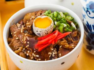 小さな土佐和牛丼